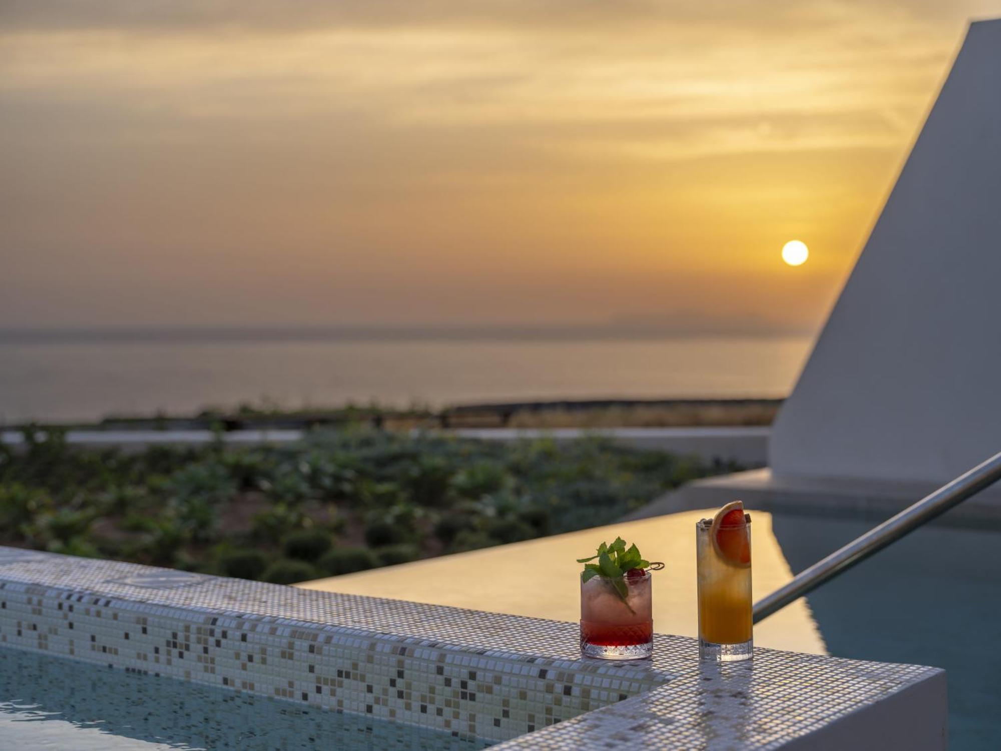 Santo Mine Oia Suites Экстерьер фото